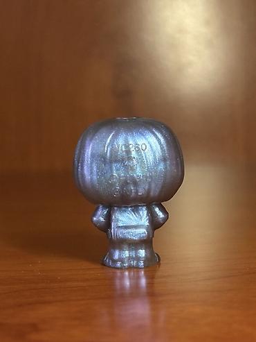 mini çanta: Funko üslubunda miniatür vinil fiqur. - Material: sərt vinil/plastik — 2