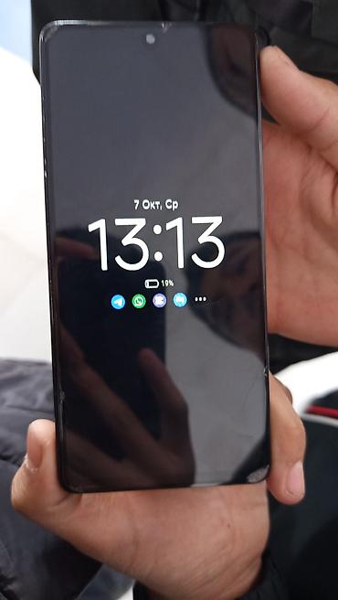 Redmi, Redmi 13C, Б/у, 256 ГБ, цвет - Черный, eSIM