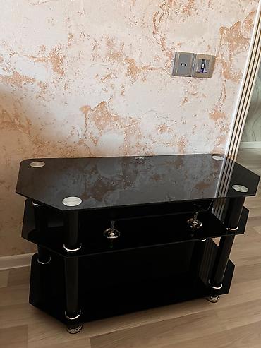 Mebel dəsti – TV stendləri və masalar 1) Qara şüşə TV stendi - 3