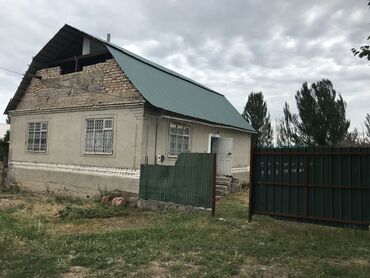 дом в киргшелк: 100 м², 4 комнаты, Старый ремонт С мебелью