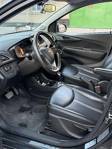 900: Chevrolet Spark: 2019 г., 1 л, Автомат, Бензин, Хэтчбэк — 6