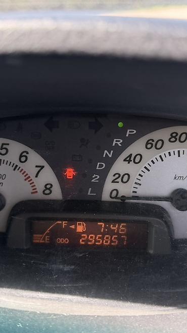 тайота duet: Toyota Funcargo: 2003 г., 1.3 л, Автомат, Бензин, Минивэн — 9