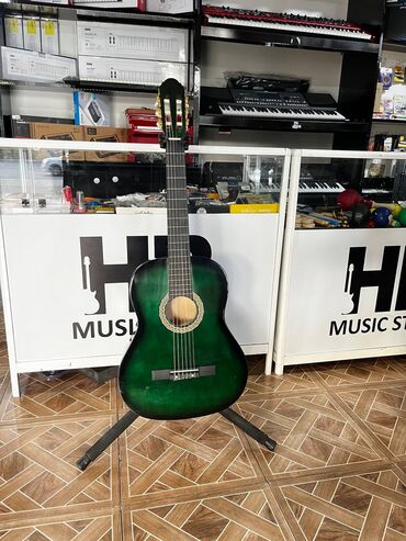 gitara tornada: Klassik gitara, Yeni, Ödənişli çatdırılma