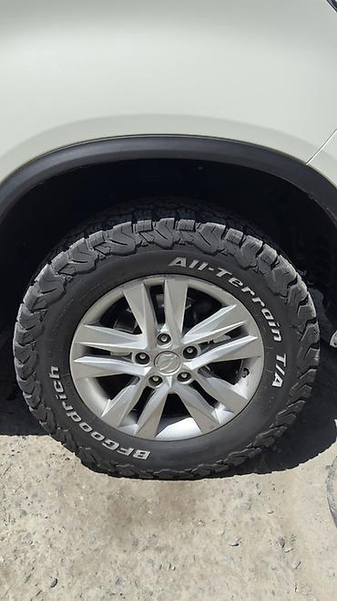 bfg: Шины 285 / 60 / R 18, Всесезонная, Б/у, Комплект, Внедорожные (АТ/МТ), BFGoodrich — 1