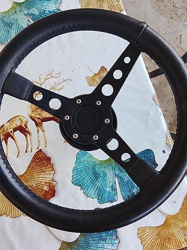 2 el motor fiyatları: Sükan çarxı – idman üslublu, 3 şüalı, universal - Material: qara dəri — 1