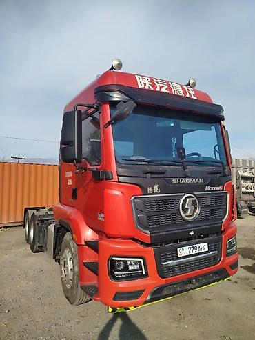 Тягачи: Тягач, Shacman, Без прицепа — 11