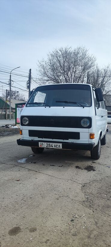 фолсфаген т2: Volkswagen Transporter: 1989 г., 1.8 л, Механика, Бензин, Van