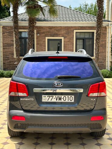 Kia: Kia Sorento: 2 l | 2010 il Ofrouder/SUV — 3