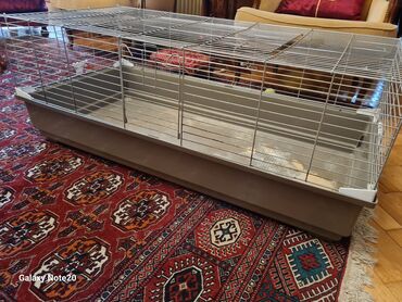Oprema za kućne ljubimce: Kavez za male kućne ljubimce(zečeve). Dimenzije 85×45 cm