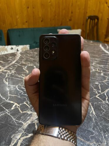 Apple iPhone: Samsung Galaxy A52, 128 ГБ, цвет - Черный, Отпечаток пальца, Беспроводная зарядка, Face ID