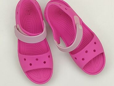 stroje kąpielowe dziecięce: Sandals Crocs, 35, Used