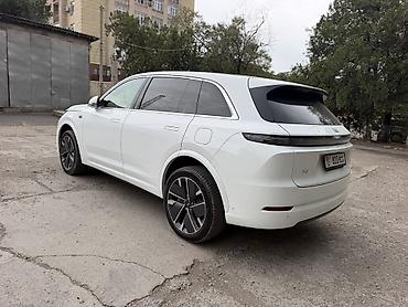 Продажа авто: Lixiang L7: 2025 г., Электромобиль, Кроссовер — 2