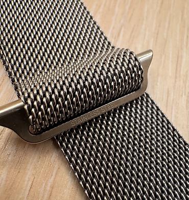 Apple Watch: Продаю оригинальный ремешок для Apple Watch - Milanese loop Silver — 9