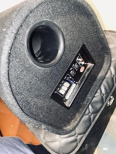 aiphone 7: (Не рабочий)Сабвуфер AURA Sound Equipment в тубусе - Форм‑фактор — 2