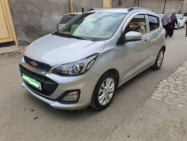 машины до 5000 долларов: Chevrolet Spark: 2020 г., 1 л, Вариатор, Бензин, Седан