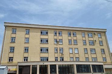 Аренда помещений свободного назначения: 1 этаж Первая линия Площадь: 630 м² Арендная ставка: 5 $/м² Сдаётся — 1