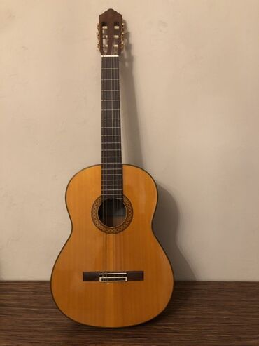 Klassik gitaralar: Klassik gitara, Yamaha, Yeni