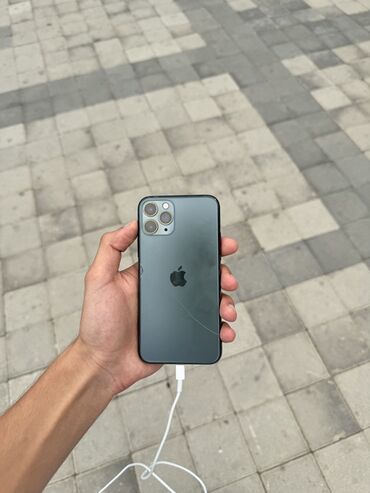 IPhone 11 Pro, Matte Midnight Green, Qırıq