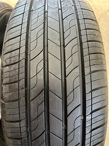 23560 r17: Летние шины Kumho 235/60 R17 102V, радиальные, бескамерные (Radial — 2