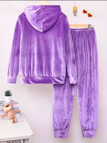 Ev geyimləri, pijamalar: Luks plüş 3-lü və 2-li pijamalar hər ölçüdə. Satış evdən məhdud -da lalafo.az — 7 Ev geyimləri, pijamalar: Luks plüş 3-lü və 2-li pijamalar hər ölçüdə. Satış evdən məhdud — 7