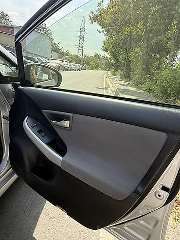 таета платс: Toyota Prius: 2014 г., 1.8 л, Вариатор, Гибрид, Лифтбек — 10