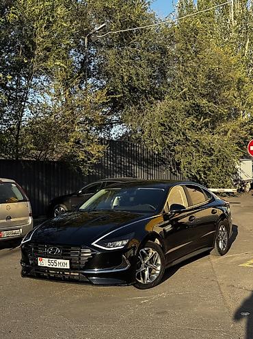 Hyundai Sonata: 2019 г., 2 л, Автомат, Газ, Седан