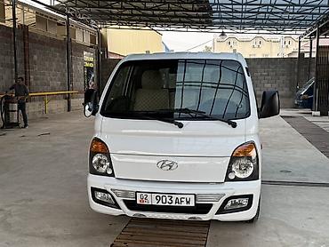 лобовое портер: Hyundai Porter (бортовой малотоннажный грузовик) - Кузов: бортовой — 1
