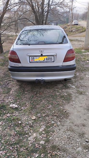 Транспорт: Toyota Avensis: 2002 г., 1.8 л, Автомат, Бензин, Седан — 1