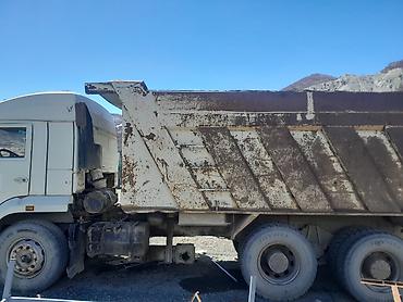 yan guzgulər s: KAMAZ 360 Turbo markalı bu yük maşını ağır yüklərin daşınması üçün — 1
