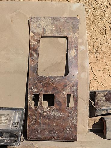 Панели, обшивки: Торпедо Mercedes-Benz 1994 г. — 4