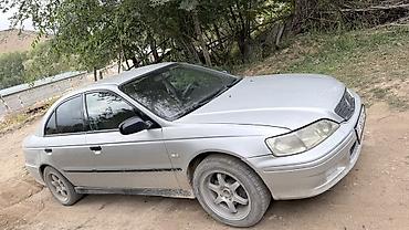 Honda Accord: 2000 г., 1.6 л, Механика, Бензин, Седан