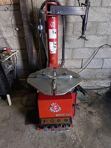 Шиномонтажное оборудование: Шиномонтажный комплект для автосервиса Состав: - Станок для — 1