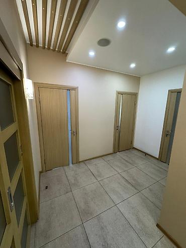 Продажа офисов: Продажа офисов 202 м², С ремонтом, Многоэтажное здание, 1 этаж — 7