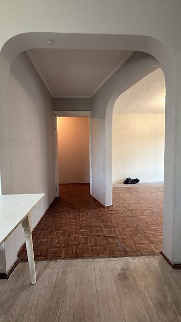 Продажа квартир: 2 комнаты, 40 м², Хрущевка, 4 этаж — 8