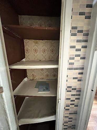 105: 1 комната, 35 м², 12 мкр 105 серия, 3 этаж, Старый ремонт — 7