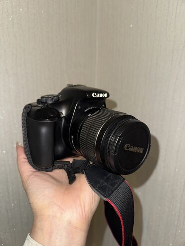 Fotokameralar: Original Canon 1100D