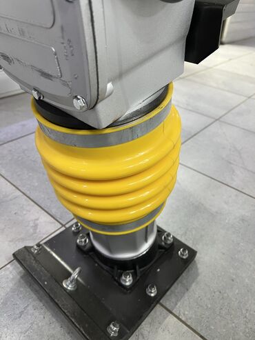 Другие инструменты: Бензиновый трамбовка Вибронога (трамбовка) для уплотнения грунта — 6