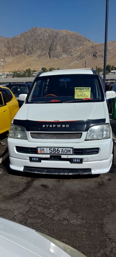 козырек на фит: Honda Stepwgn: 1999 г., 2 л, Автомат, Бензин, Вэн/Минивэн