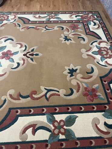 продаю оборудование для стирки ковров: Ковер Б/у, 250 * 400, Турция, Безналичная/наличная оплата