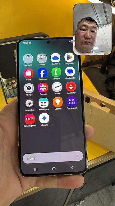 Samsung: Samsung Galaxy S22, Б/у, 128 ГБ, 2 SIM — 5