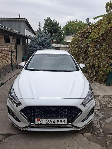 Hyundai Sonata: 2021 г., 2 л, Автомат, Газ, Седан