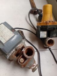 Hamam üçün aksessuarlar: Marus jidrofor nasosu coxdan işlətmədiyimdən salniki quruyub lalafo.az -da Hamam üçün aksessuarlar: Marus jidrofor nasosu coxdan işlətmədiyimdən salniki quruyub