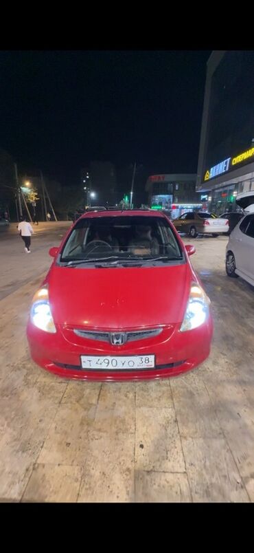 фит кузгу: Honda Fit: 2001 г., 1.5 л, Автомат, Бензин, Хетчбек