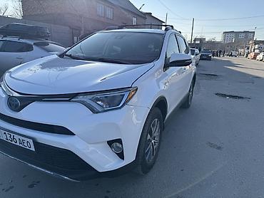 Toyota: Toyota RAV4: 2018 г., 2.5 л, Вариатор, Гибрид, Кроссовер — 2