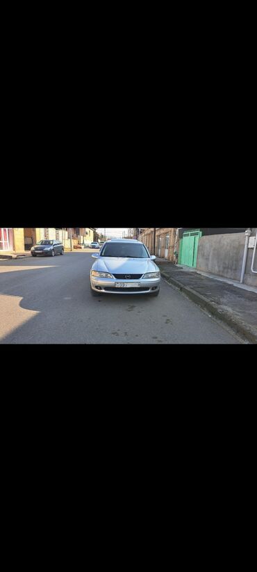 opel arenda: Opel Vectra: 2 l | 2000 il 1530000 km Sedan