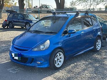 fj cruser: Honda Fit: 2004 г., 1.5 л, Бензин, Хэтчбэк — 2