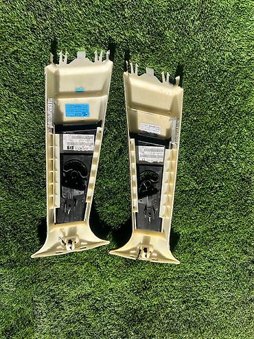 Панели, обшивки: Обшивка стоек Land Rover 2011 г., Б/у, Оригинал, Япония — 3