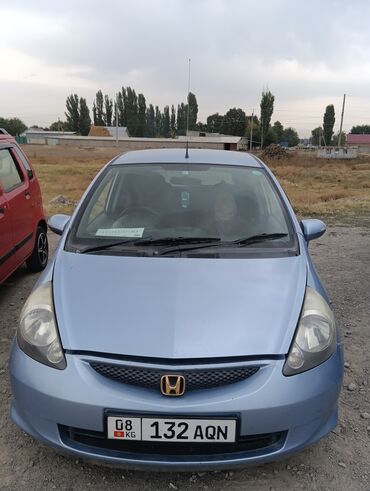 Honda: Honda Fit: 2001 г., 1.3 л, Автомат, Бензин, Универсал