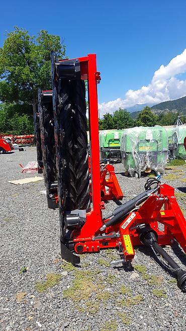 pres ot: Ot biçən sıxmalı tip. 240 sm təmiz iş genişliyi. Türkiyənin çox — 2