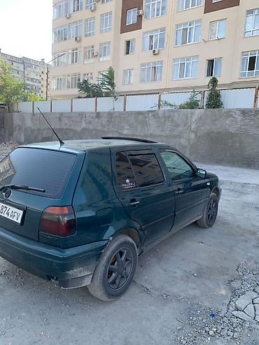 golf b4: Volkswagen Golf: 1996 г., 1.6 л, Механика, Бензин, Хэтчбэк — 5